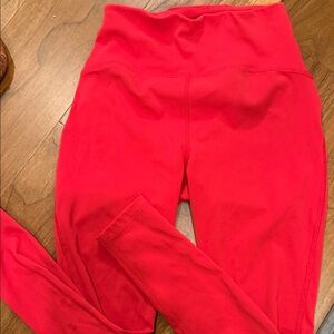 Beyond Yoga Vibrant Red 7/8 legging